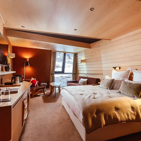 Hotell Altapura &
