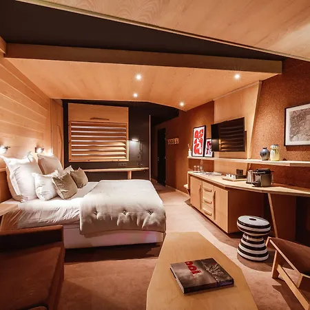 Altapura & Hotell 5*